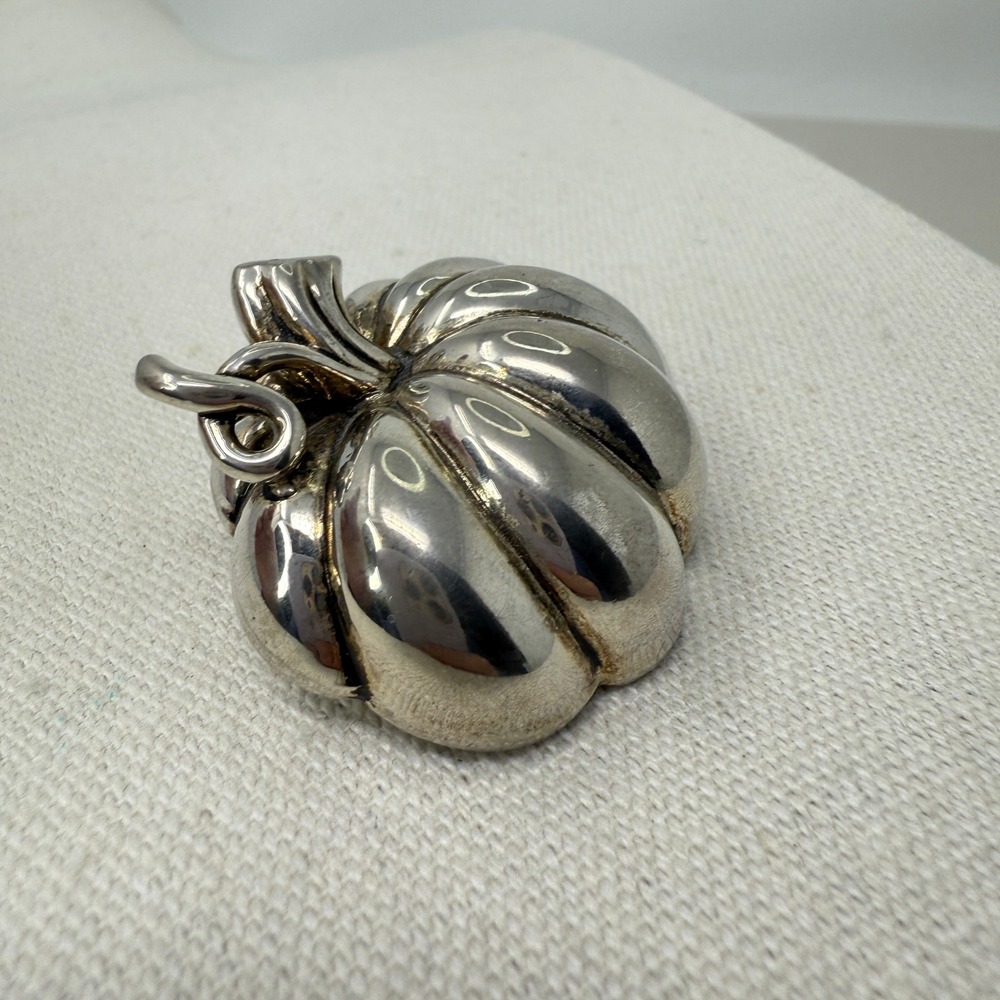 Vintage Best‎ Pumpkin Brooch Silver Tone Thanksgiving Fall Autumn Pin Jewelry - Picture 5 of 8
